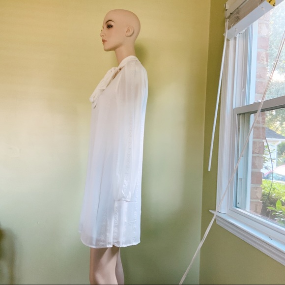 SALE Honey Punch Delicate White Eyelet Short Dress Long Sleeves Bow Tie Sash SML - Picture 9 of 16